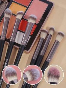 MAANGE 30pcs Professional Makeup Brushes With Velvet Bag+20pcs Powder Puff Accessories+1pc Silicone Cleaning Bowl+1pc Waterproof Wash Bag,Makeup Tools With Soft Brush Hair For Easy Carrying,Foundation Brush,Eye Shadow Brush,Blending Brush,Eyebrow Brush,Brush Set For Travel - 黑色 - 查看 3