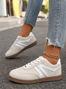 נשים פלוס מידה 35-43, נעלי סניקרס שטוחות עם שרוכים, נעלי ספורט לסטודנטים, נעלי אימון פנימיות רב תכליתיות - בז' - ראה 3