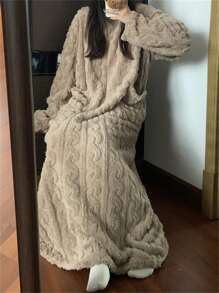 1pc Women Winter Coral Fleece Long Bathrobe, Ankle Length Sleepwear, Warm & Comfortable For Home & Outdoor Use Summer Wedding Home Bathroom Decor - Coffee Brown - View 3