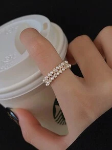 1 件可调节双排珍珠和锆石戒指