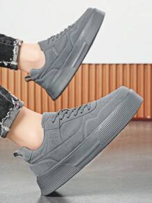 Men's Solid Gray Front Lace-Up Skateboard Shoes, Minimalist Style With Stitching Details & Round Toe Low-Top Sneakers