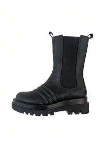 Płaskie Botki Z Grubą Pikowaną Podeszwą