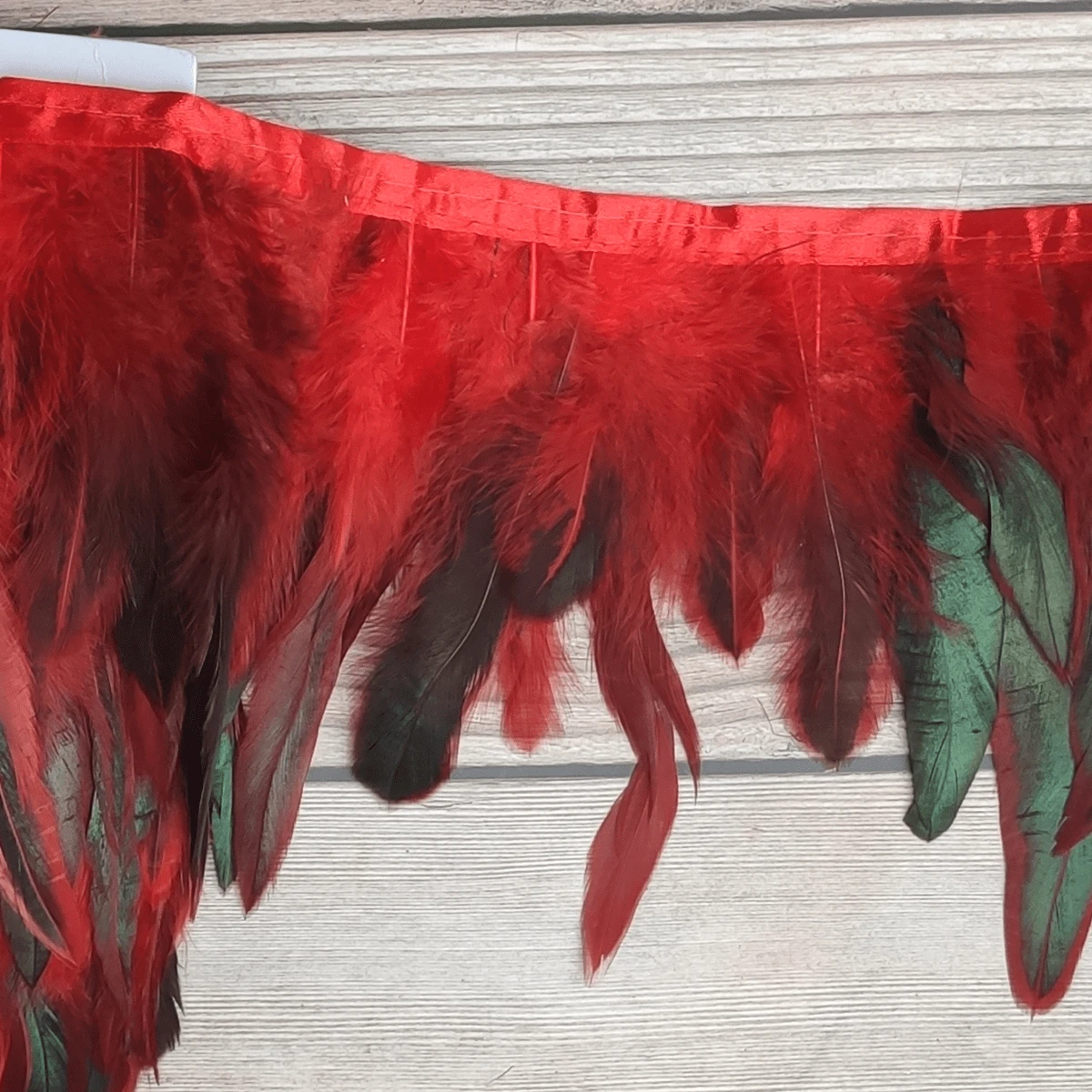 1 metro 1 pieza de plumas de estilo moderno, ribete de tela exquisito de plumas Yongji, cinturón de tela hecho a mano, accesorio de arte de enchufar, decoración de escenario, material para atrapasueños, varita para gatos, ropa, disfraces, accesorios para fiestas y tocados
