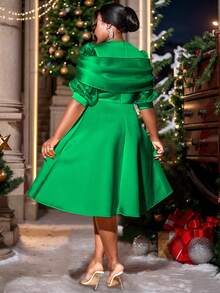 Plus Size Women Solid Color Petal Shaped Swing A-Line Pearl Button Ruffle Sleeve Party Dress - Green - View 3