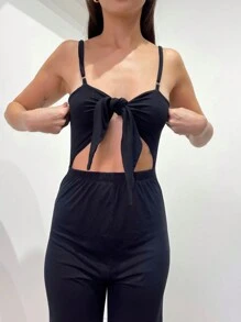 Macacão Calça Feminino Alcinha Duas Formas de Vestir Laço no Decote ou Laço nas Costas Forrado Leve Confortável Pantalona Reveillon Ano Novo Carnaval