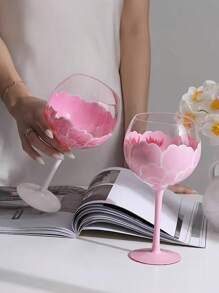 1pc Nordic Style Pink Floral Stemmed Glass Cup, High Aesthetic American Latte Coffee Cup, Creative Bowknot Home Beverage Mug, Holiday Gift, Birthday Bless, Party Supplies, Gift For Girlfriend/Boyfriend