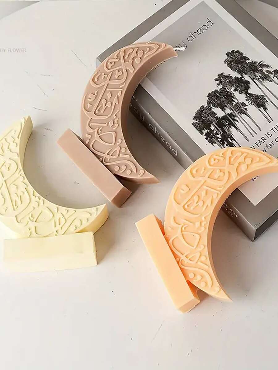 1pc Handmade Crescent Moon Shaped Candle Decor, Holiday Gift Idea, Indoor Deodorizer With Long-Lasting Fresh Fragrance Aromatherapy Candle, Suitable For Home Decor, Fireplace, Bedroom, Living Room, Centerpiece, Office, Rama, Winter, Festivals Rama E-I-D