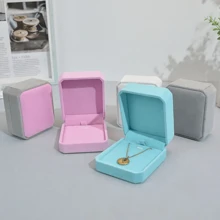 1 pièce Boîte cadeau pour pendentif en suède élégante - boîte d'emballage de bijoux et stylée pour des occasions spéciales