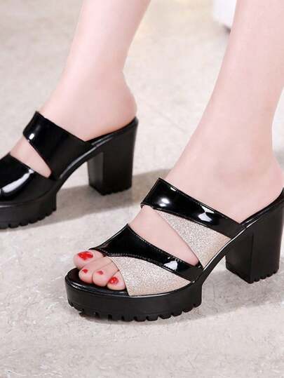 女士夏季时尚黑色和金色拼色高跟凉鞋，女士户外休闲一脚蹬拖鞋