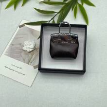 1pc Fashion Creative Oil-Wax Mirrored Effect Valentines Day Gift Mini Bag Pendant With Metal Chain, Cute Keychain Accessory (Without Box) - Multicolor - View 19