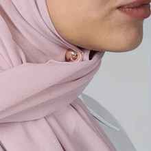1 par/4 pares de broche de perla invisible con cierre magnético premium para mujeres - Pasador magnético antideslizante para el cuello de verano para fijar la ropa y realzar los atuendos