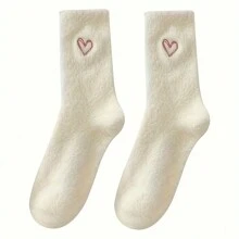 5 paquetes de calcetines de mujer con bordado de corazón, calcetines cómodos, esponjosos y gruesos hasta el tobillo, de poliéster, de moda para otoño/invierno, lavado a mano o limpieza en seco, tejido de punto, calcetines tobilleros para damas