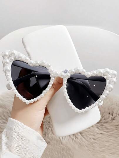 1PC/2PCS Bride Fashion Glasses Retro Heart-Shaped Faux Pearl Frame Women Cat Eye Eyewear Beach Party Glasses Heart-Shaped Pearl Fashion Mirror, Faux Pearl Decor, Heart Frame Design, Fashionable Glasses With Elegant Vibe For Everyday