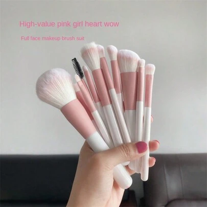 12件套专业超柔软便携式化妆刷套装，包含粉底刷、腮红刷、眼影刷等13种功能，适合居家使用和节日送礼，情人节完美礼物之选。