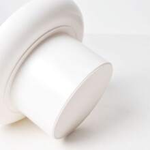 黑白简约现代风格的圆形储物托盘，直径 20 厘米 / 26 厘米，由塑料制成。 - 彩色 - 查看 10