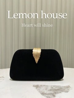 حقائب وأمتعة