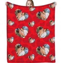 1pc Gepersonaliseerde Valentijnsdag Hart Print Deken, Zachte Flanellen Deken, Warme En Gezellige Deken, Memorabele Moment Herinneringsdeken, Verjaardagscadeau, Kerstcadeau, Cadeau Voor Familie En Vrienden, Geschikt Voor Slaapkamer, Kantoor, Bed, Bank, Fauteuil, Gebruikt Voor Dutje, Kamperen, Reizen