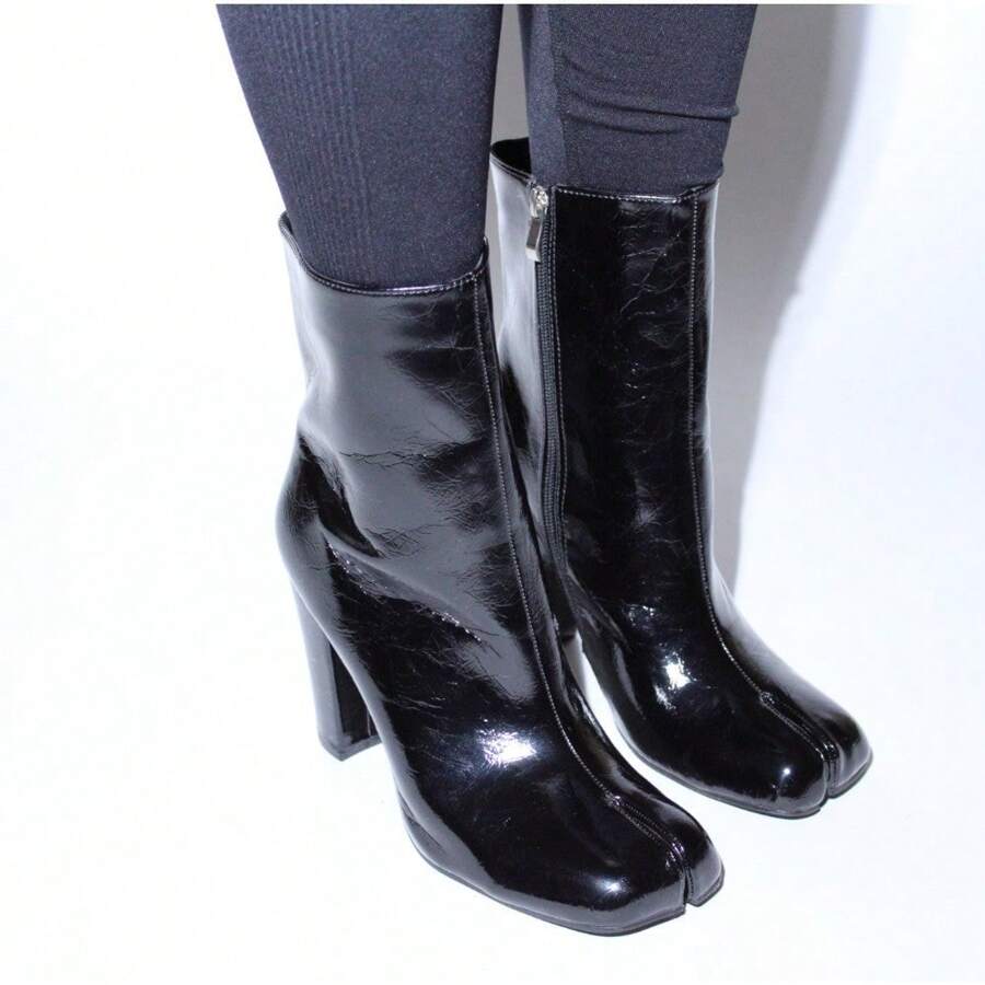 Womens Block Heel Ankle Bootie - 黑色 - 查看 1