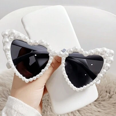 1PC/2PCS Bride Fashion Glasses Retro Heart-Shaped Faux Pearl Frame Women Cat Eye Eyewear Beach Party Glasses Heart-Shaped Pearl Fashion Mirror, Faux Pearl Decor, Heart Frame Design, Fashionable Glasses With Elegant Vibe For Everyday