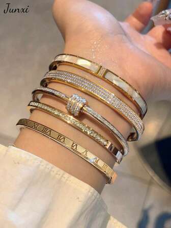 1pc Exquisite 18K Gold-Plated Stainless Steel Fashion Bracelet, Waterproof Women Jewelry
