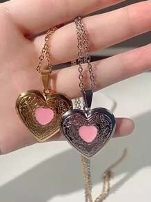 Customized Photo Necklace, Heart-Shaped Pendant Box, Suitable For Customizing Family, Couple, Pet Photos, Ideal For Anniversary, Birthday, Christmas Gift,Gold,Silver,Stylish,Colorful,Vintage,Simple,Unisex,Casual,Cuties,Custom,Personalized,Unique,Ideal Gifts For Him,Ideal Gifts For Her,Her,Boyfriend,Girlfriend,Dad,Mom,Family,Friends,For Anniversaries,For Birthdays,For Graduation,For Prom,For Party