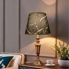 1 个/2 个中型灯罩，6.3 英寸顶部 x 9.84 英寸底部 x 7.87 英寸高，非常适合台灯和落地灯，用别致而现代的灯罩改变您的空间 - 易于安装 - 手工制作，送给朋友和家人的理想礼物 - 完美的家居装饰配件 - 非常适合为您的家庭、餐厅、酒店、办公室或咖啡厅装饰生日增添一丝现代优雅 - 彩色 - 查看 11