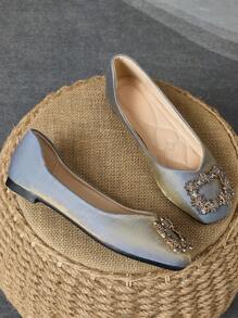 Nowe wiosenne, miękkie, wygodne, kwadratowe, płaskie buty z podeszwą, uniwersalne, czerwone, diamentowe buty ślubne/imprezowe dla kobiet