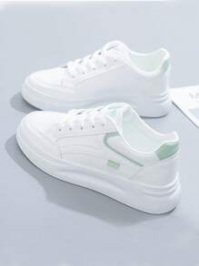 2025 New Lace-Up Thick Sole White Skate Sneakers For Women, Fashionable Casual Versatile Waterproof Platform Shoes, Spring/Autumn