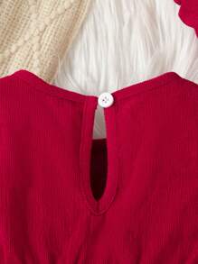 Vestito a maniche lunghe per bambina con fiocco, bottoni e cappello in velluto a coste di colore unito