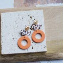 1 Pair Handmade Minimalist Spotted Embossed Embossed Clay Earrings, Suitable For Women's Daily Wear And Dates, Festival Gifts