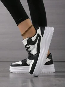 Zapatillas deportivas de mujer en negro y blanco, zapatos casuales de patinar con cordones, suela blanda y gruesa, de corte bajo para caminar, versátiles de base blanca, zapatos para estudiantes - Multicolor - Ver 4
