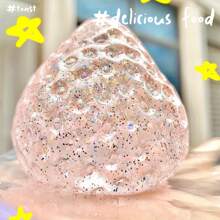 1 pieza Ejercitador de manos con forma de fresa brillante, juguete Squishy de TPU, con sensación de barro suave, favor de fiesta - Para mayores de 14 años (Color: Rojo, Transparente, Rosa) La elección perfecta para Año Nuevo, Pascua, regalos de cumpleaños y regalos pequeños de fiesta