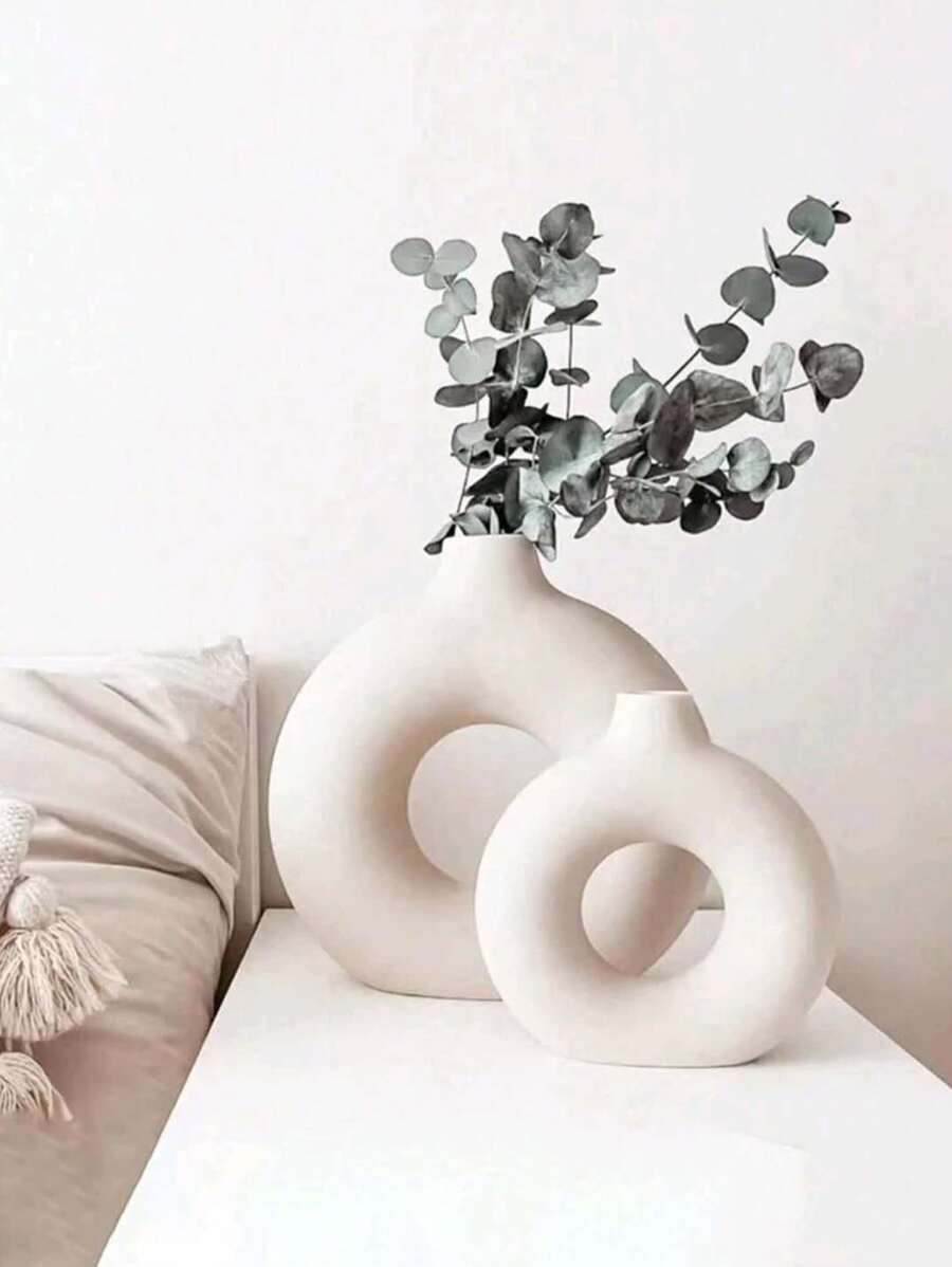 1pc White Plastic Circular Flower Vase Decoration, Simulated Dry Flower Decoration Vase, Artistic Vase For Floral Arrangements, Simple Living Room Exhibition Hall Decoration,Home Decor,Flower Vase,Centerpiece,Table Decor Gifts Birthday Graduation