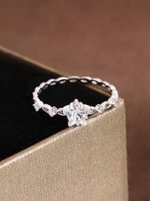 1 件 S925 纯银空心星五角星方晶锆石封闭式戒指，精致时尚的闪亮钻石设计戒指，送给女性朋友的绝佳礼物