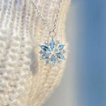 1pc Blue Rhinestone Snowflake Necklace, Delicate, Feminine, Elegant Design For Everyday Wear For Women/Girls