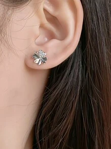 Boucles d'oreilles en argent sterling avec fleur à quatre pétales ornée de strass pour femmes, crochets d'oreille exquis, boucles d'oreilles avec perles et trèfle à quatre feuilles pour la Saint-Valentin