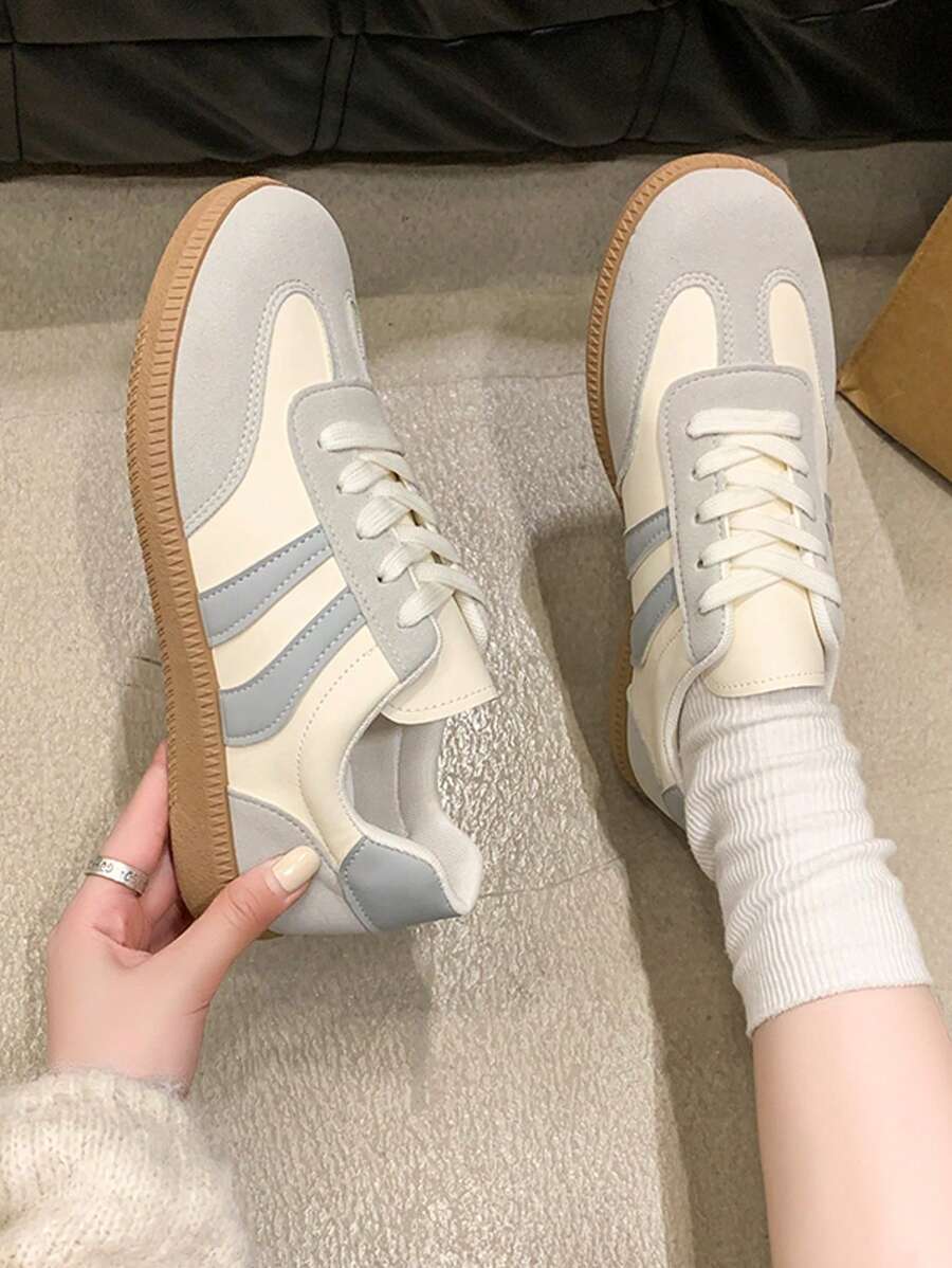 全新畅销透气休闲运动鞋，女士百搭，2025年春季系列