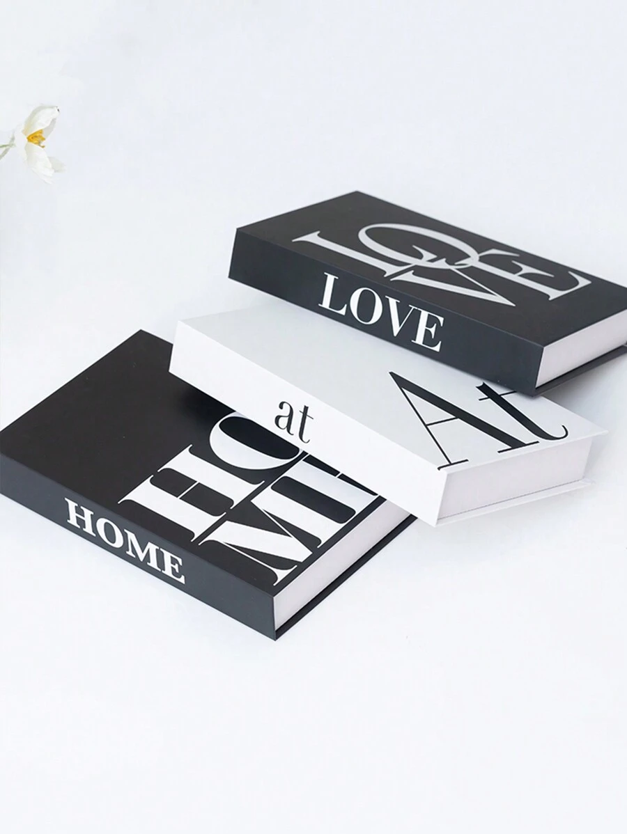 3件/1件 LOVE+AT+HOME 时尚家居装饰折叠书，硬纸板材质。适用于客厅、桌面和墙面装饰。适合多种场景。