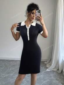 Vestido de manga corta ajustado de punto con contraste de color elegante y minimalista