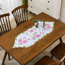 1PC, Aleer de masă din poliester brodat-Design scobit manual, potrivit pentru camere de zi, bucătării, petreceri, foarte potrivit pentru decorarea casei de vacanță și a cateringului.