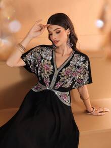 女式 V 领刺绣优雅高腰全长阿拉伯连衣裙