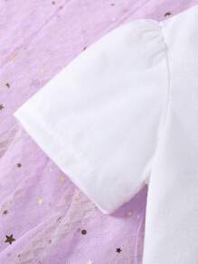Set de 2 piezas de blusa de manga corta con estampado floral y shorts con volantes, ropa casual de verano para niña bebé