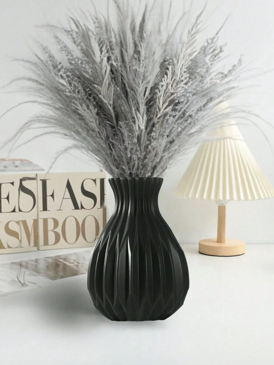 1pc Pineapple Shaped Plastic Vase, High-Quality Plastic Vase For Placing Flowers, Suitable For Home, Balcony, Modern Luxury Style, Scratch-Resistant, Water Resistant, Suitable For Fresh Flowers, Dried Flowers