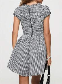 Women Deep V Neck Shirred Smocked Romper Plaid Casual Short Jumpsuits Rompers Flowy Beach Outfits - 黑色 - 查看 4