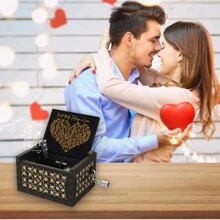Vintage Wooden Hand-Cranked Music Box, Engraved "Can't Help Falling In Love" Melody, Romantic Gift For Lover, Husband, Wife, Girlfriend, Boyfriend, Anniversary, Wedding, Home Decor, Black