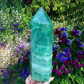 1 st naturlig grön fluoritpelare, unik kristallsten, lämplig för hem- och kontorsinredning, idealisk present till samlare