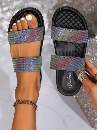 2025 春季新款厚底户外拖鞋，时尚百搭渐变色装饰仙女风格，适合搭配连衣裙、沙滩和度假凉鞋