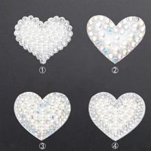 Heart Design Patch Sticker, Fashionable Rhinestone & Faux Pearl Decor Embroidery Applique For Craft Pearl Rhinestone Patches For Clothest Pearl Rhinestones Applique Sew On/Glue On Patches Faux Pearl Rhinestone Patches For Clothes Pearl Rhinestones Applique Sew On/Glue On Patches - White - View 2