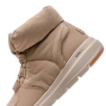 Skechers 女士 Glacial Ultra 保暖内衬软底休闲靴，日常及户外穿着，透气 Goga Mat 高回弹鞋垫，舒适回弹靴，144194-TAN - 棕褐色 - 查看 10