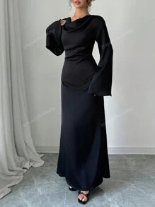 Women's Elegant Solid Color Draped Collar Flared Sleeve Arabic Style Dress